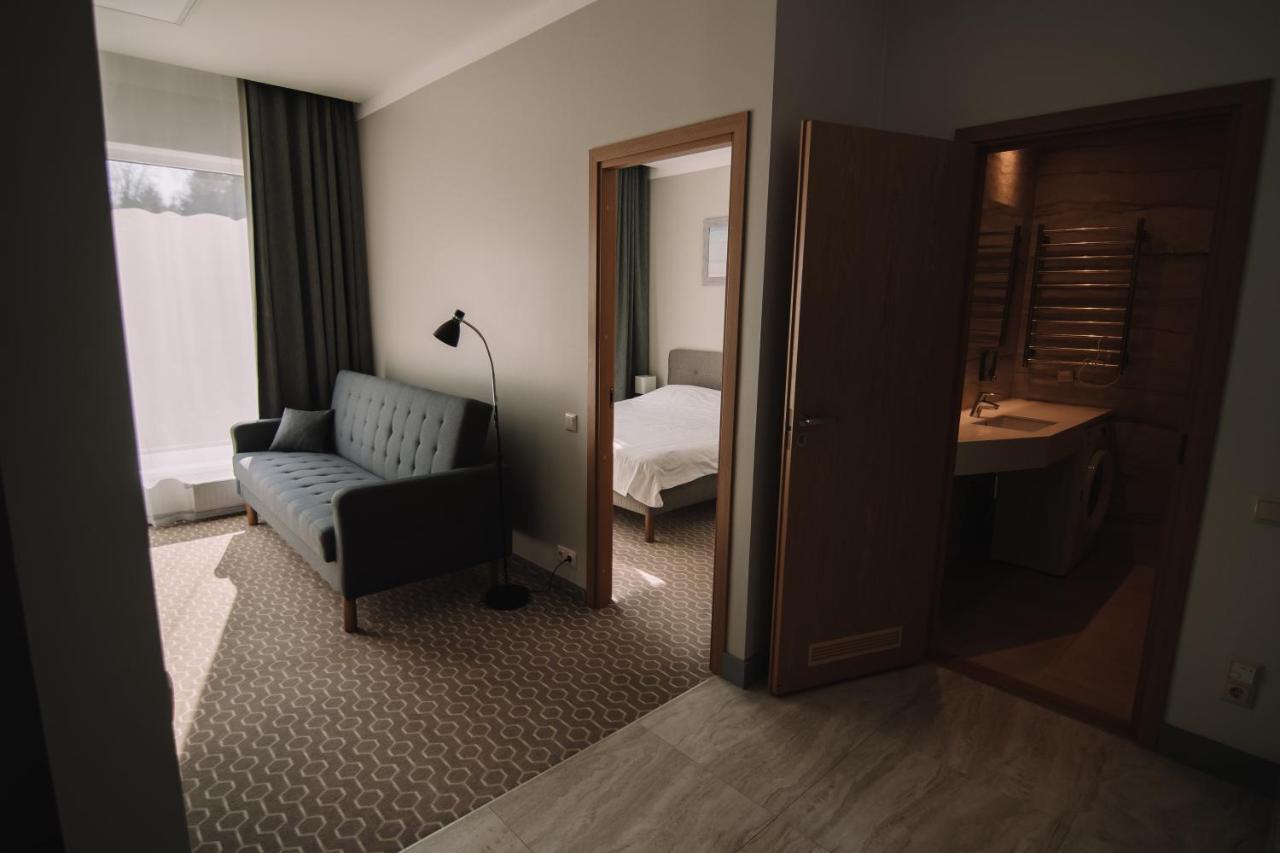 Merepargi Aparthotel & Cafe Нарва-Йыэсуу Номер фото