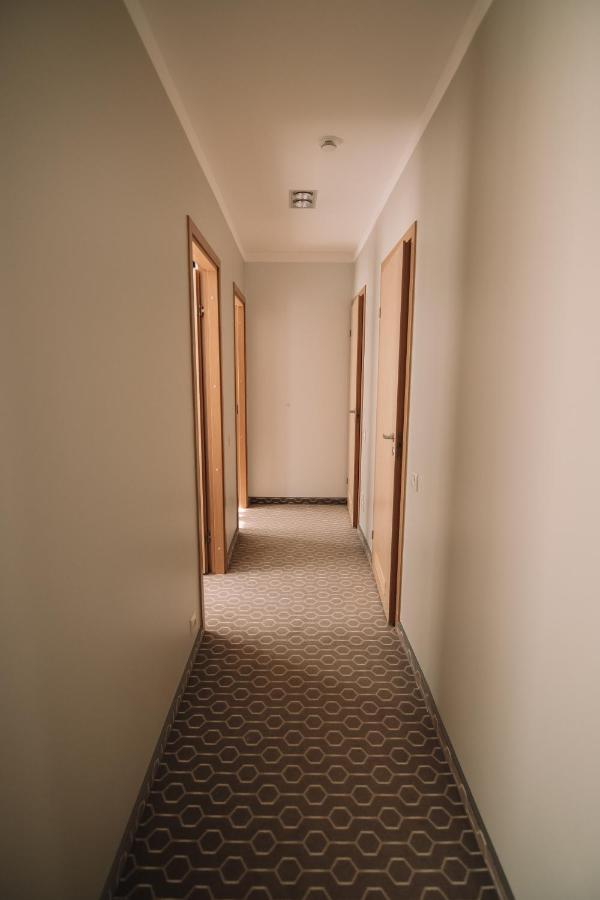 Merepargi Aparthotel & Cafe Нарва-Йыэсуу Экстерьер фото